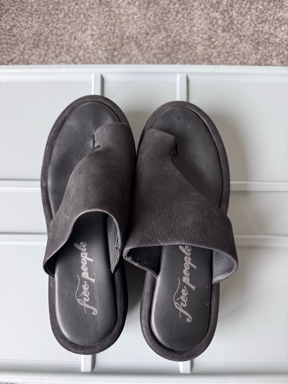 Free People Men’s Dark Gray Leather Slide Sandals with Toe Loop